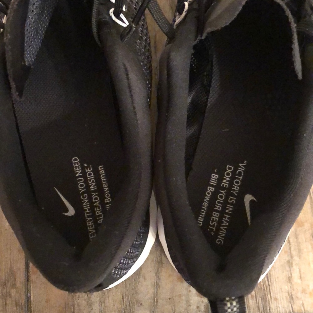 nike mens zoom strike